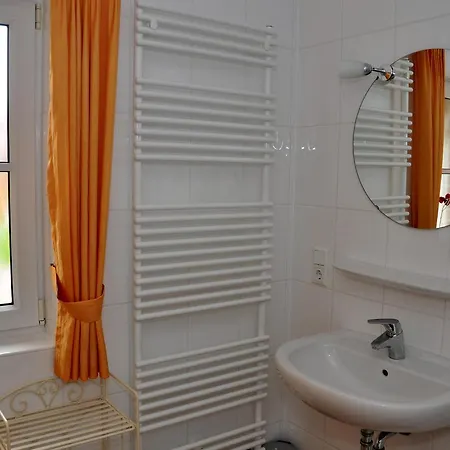 Prázdninový dům Paradies-ferien Burhave Kat. Iv *